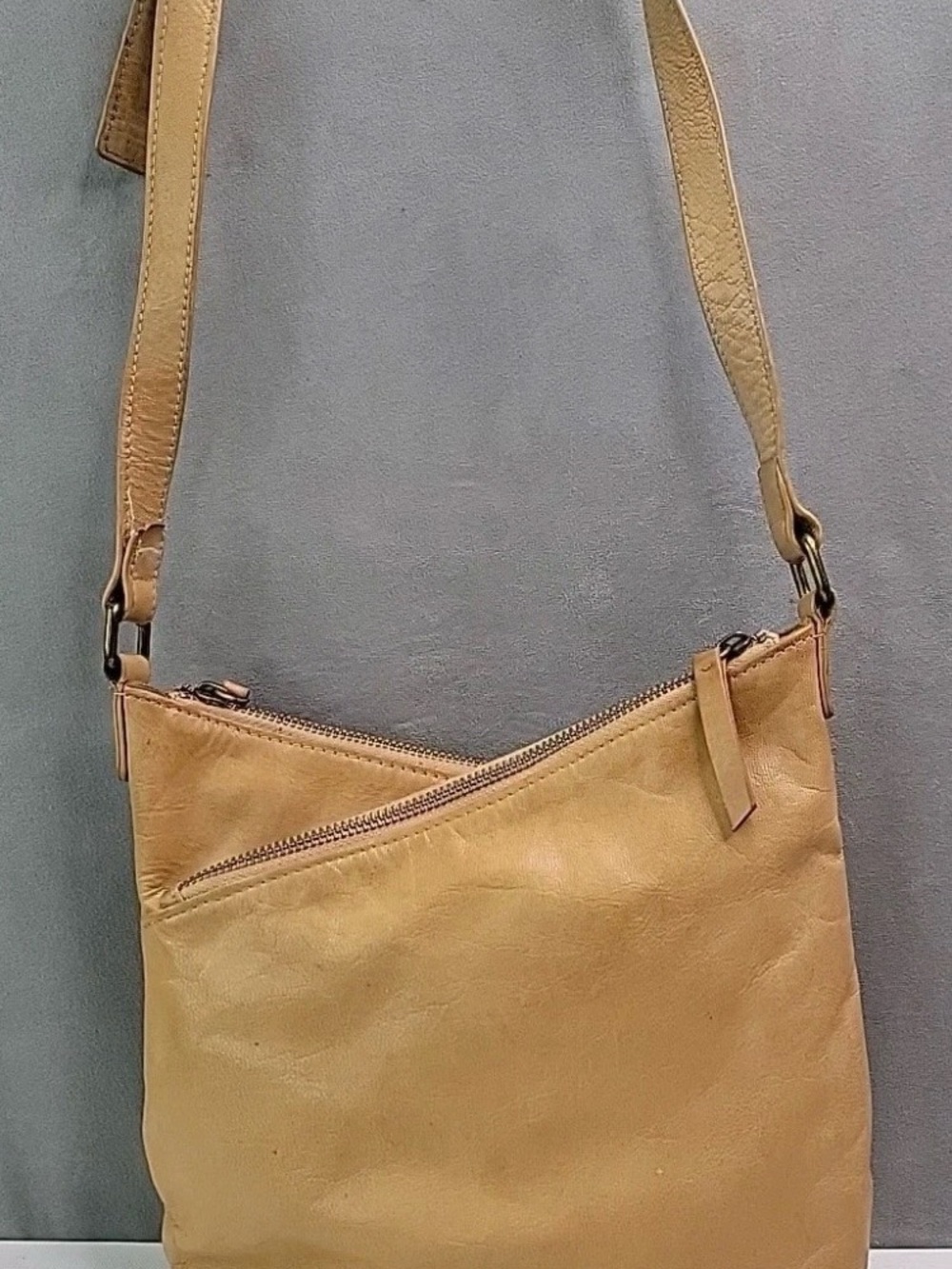 Lucky Brand Leather Crossbody Bag - Tan